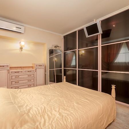 Marazlievskaya Apartment オデッサ エクステリア 写真